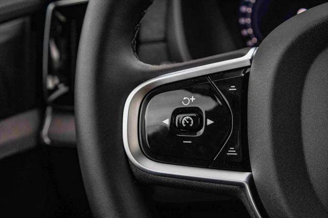 2026 Volvo XC90 Ultra, B6 AWD Gas (mild hybrid), Gasoline, Bright, 7 Seats