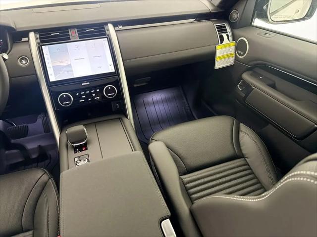 2026 Land Rover Discovery S