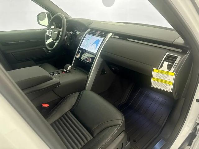 2026 Land Rover Discovery S