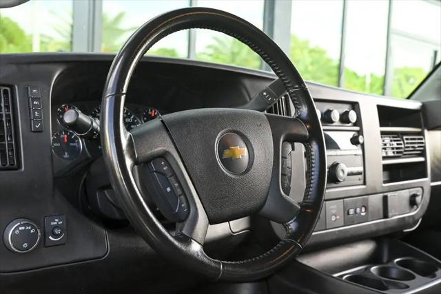 2022 Chevrolet Express Cargo Van RWD 3500 Extended Wheelbase WT