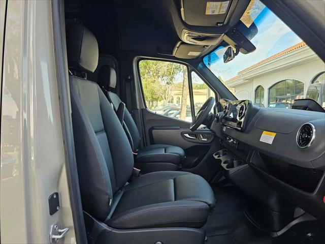 2026 Mercedes-Benz Sprinter 2500 Standard Roof 4-Cyl Diesel HO