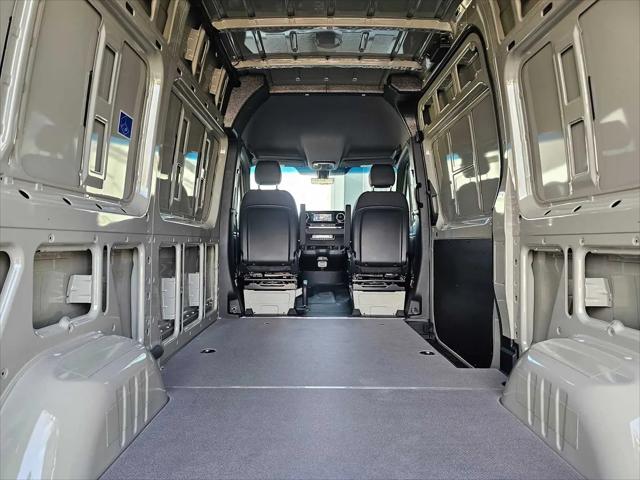 2026 Mercedes-Benz Sprinter 2500 Standard Roof 4-Cyl Diesel HO