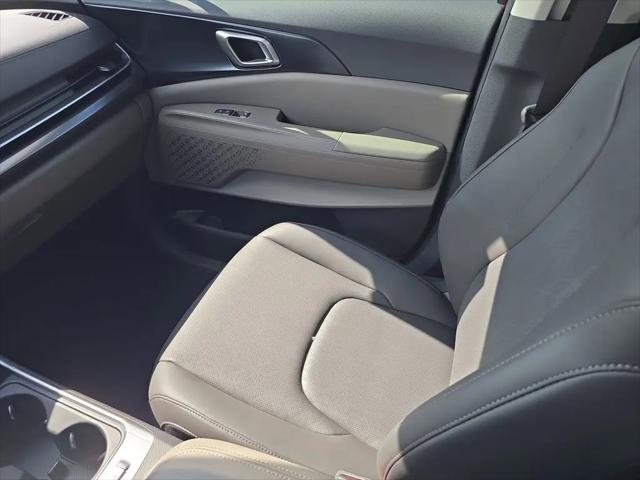 2026 Kia Carnival MPV LXS