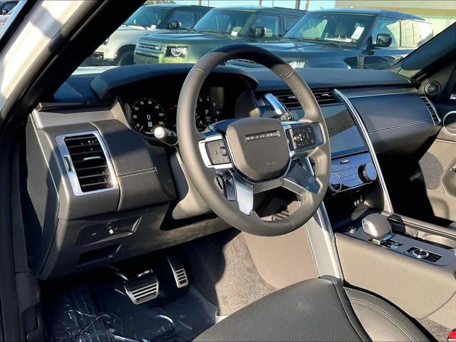 2026 Land Rover Discovery Gemini Edition
