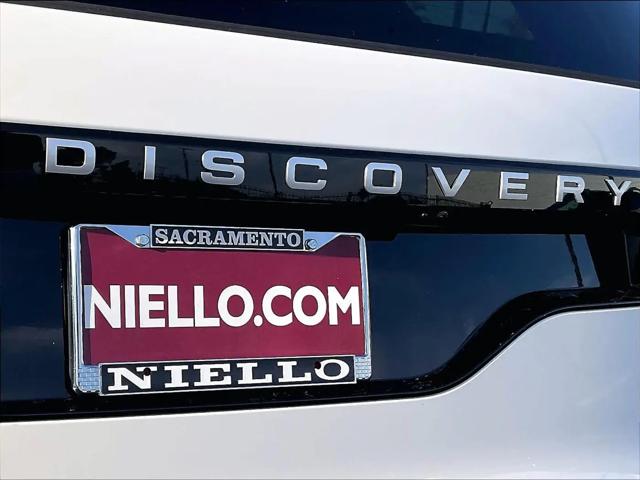 2026 Land Rover Discovery Gemini Edition