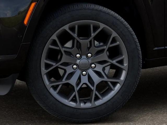 2025 Jeep Grand Cherokee L Summit 4x4