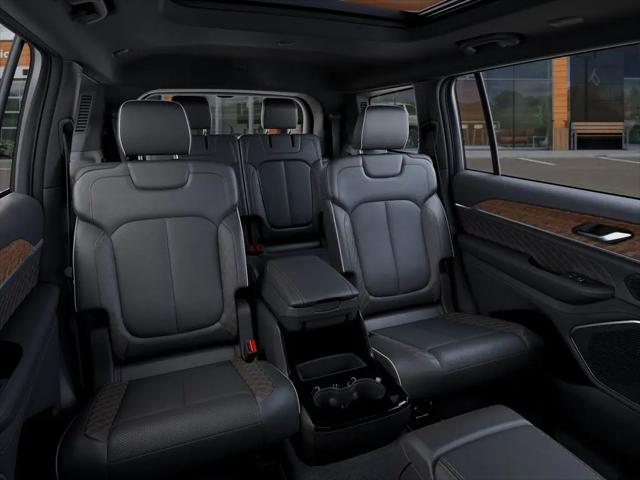 2025 Jeep Grand Cherokee L Summit 4x4
