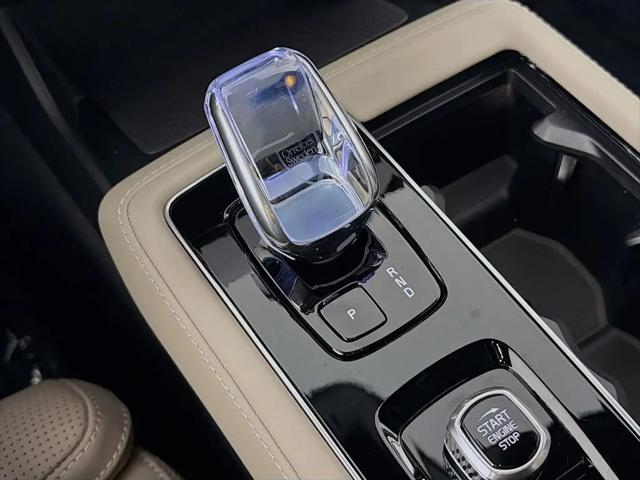 2026 Volvo XC90 Plug-In Hybrid Ultra, T8 AWD, Electric/Gasoline, Bright, 7 Seats