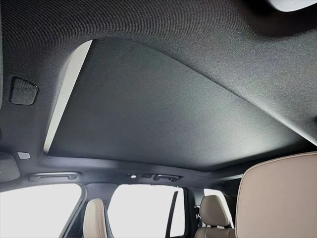 2026 Volvo XC90 Plug-In Hybrid Ultra, T8 AWD, Electric/Gasoline, Bright, 7 Seats