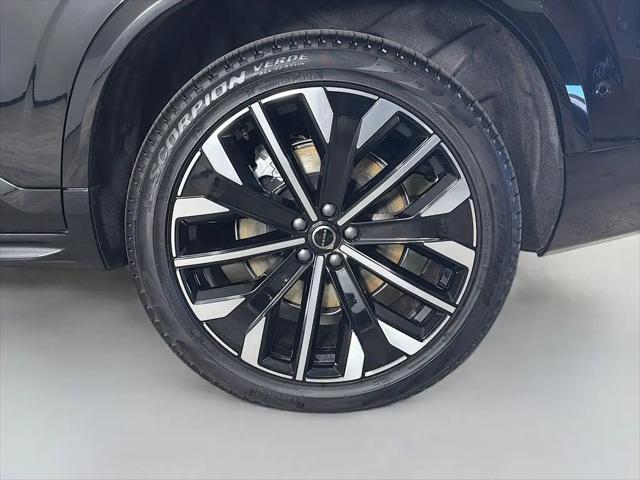 2026 Volvo XC90 Plug-In Hybrid Ultra, T8 AWD, Electric/Gasoline, Bright, 7 Seats
