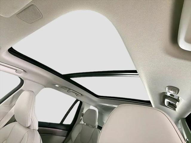 2026 Volvo XC90 Plug-In Hybrid Ultra, T8 AWD, Electric/Gasoline, Bright, 7 Seats