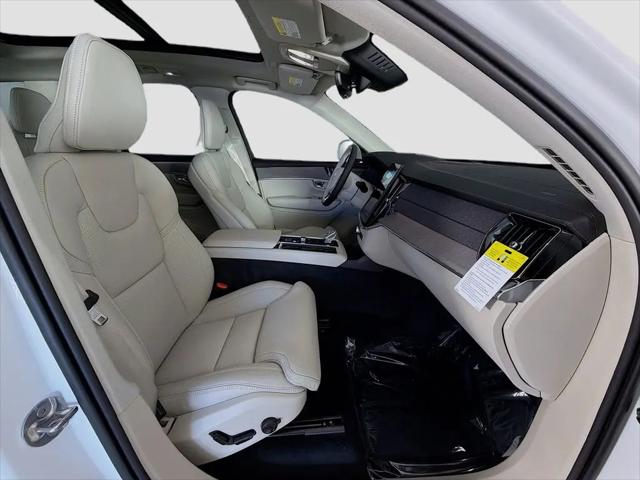 2026 Volvo XC90 Plug-In Hybrid Ultra, T8 AWD, Electric/Gasoline, Bright, 7 Seats