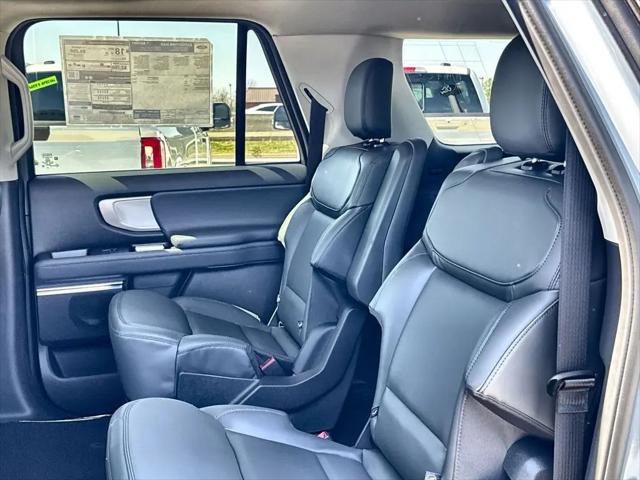2026 Ford Expedition Max Active MAX