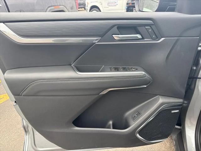 2026 GMC Acadia Elevation AWD