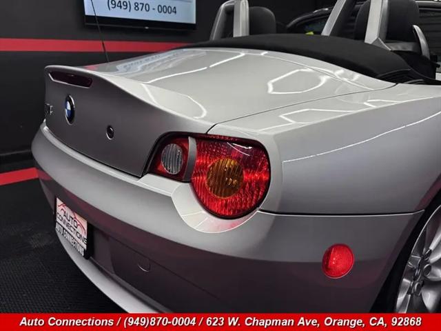2003 BMW Z4 2.5i