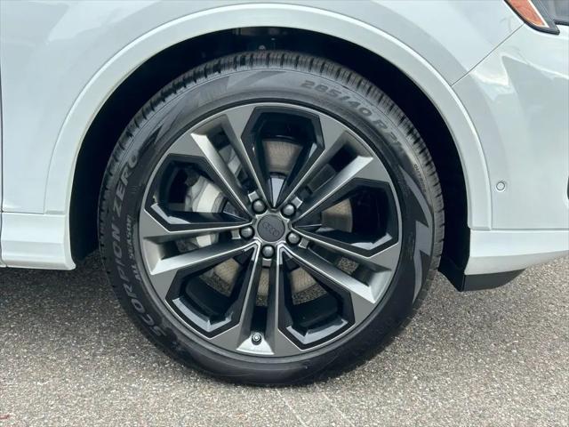 2026 Audi Q7 Premium Plus TFSI quattro tiptronic