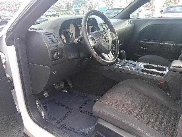 2014 Dodge Challenger SXT
