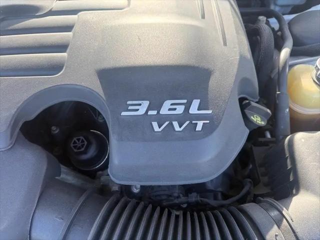 2014 Dodge Challenger SXT