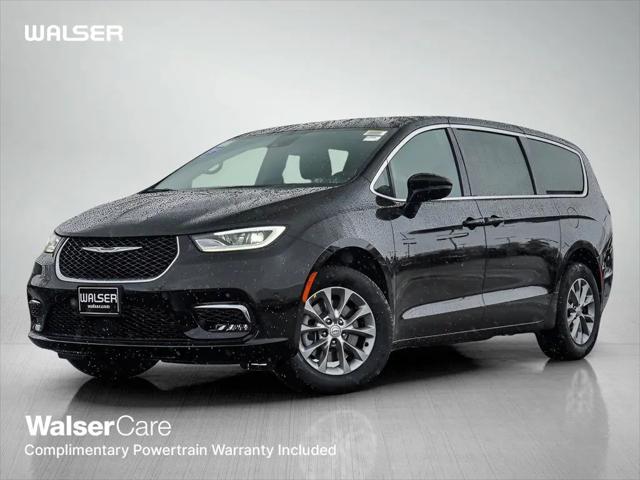 2026 Chrysler Pacifica Select AWD for sale in Hopkins, MN