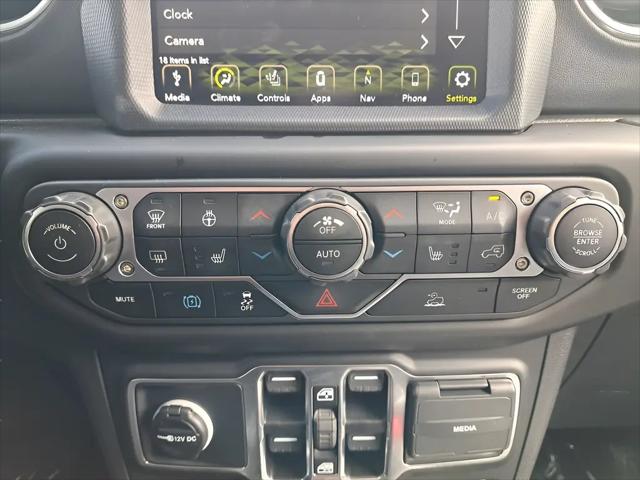 2023 Jeep Wrangler 4xe Sahara 4x4