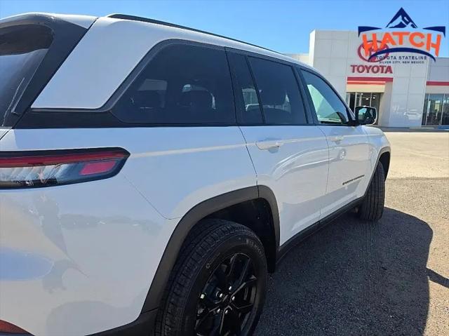 2026 Jeep Grand Cherokee Altitude 4x4