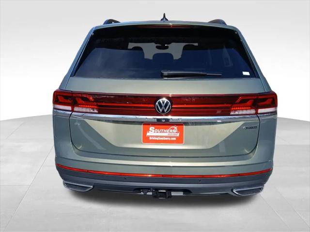 2026 Volkswagen Atlas SE with Technology