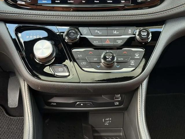 2026 Chrysler Pacifica Pinnacle