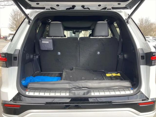 2026 Lexus TX 350 F SPORT Handling