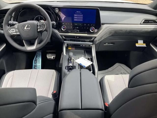 2026 Lexus TX 350 F SPORT Handling