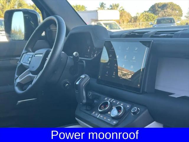 2025 Land Rover Defender 110 P300