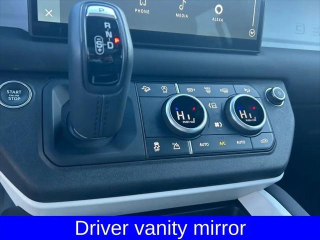 2025 Land Rover Defender 110 P300