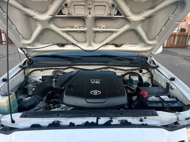 2006 Toyota Tacoma PreRunner V6