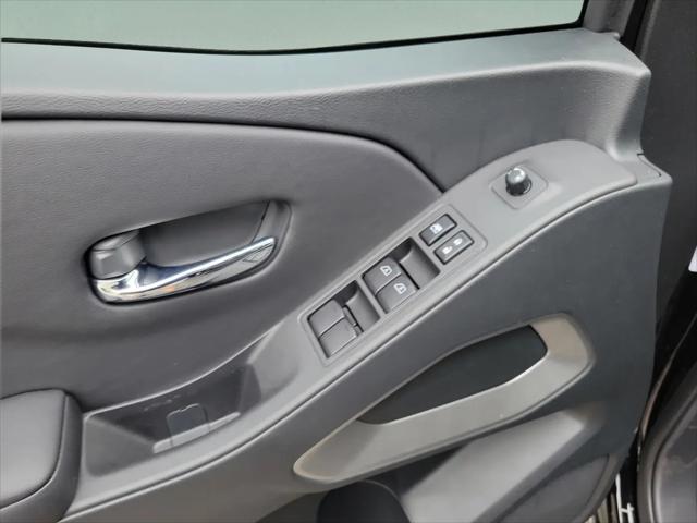 2026 Nissan Frontier Crew Cab SV 4x2