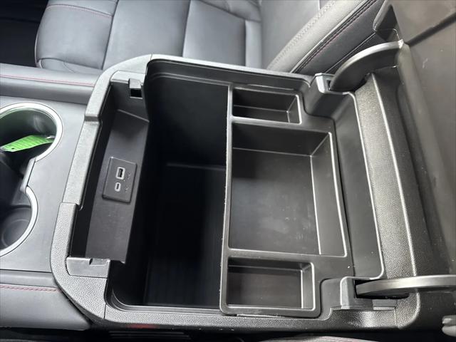 2023 Chevrolet Tahoe 4WD RST