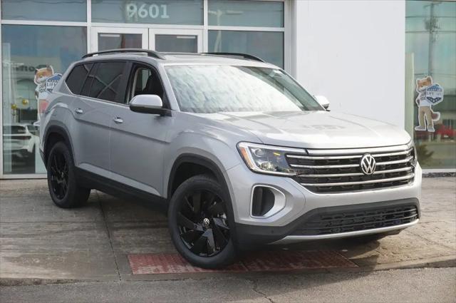 2026 Volkswagen Atlas SE with Technology