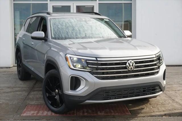 2026 Volkswagen Atlas SE with Technology