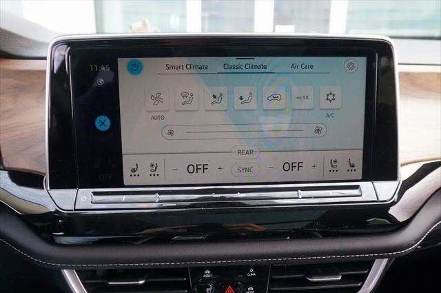 2026 Volkswagen Atlas SE with Technology
