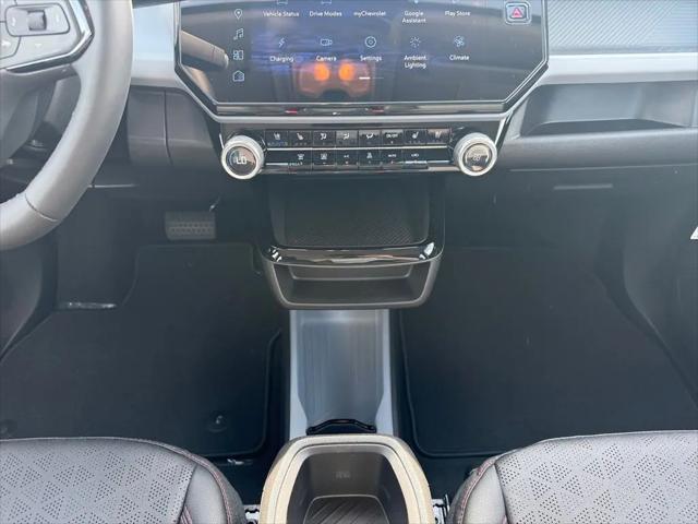 2027 Chevrolet Bolt RS FWD