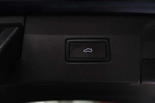 2021 Volkswagen Atlas 3.6L V6 SEL Premium