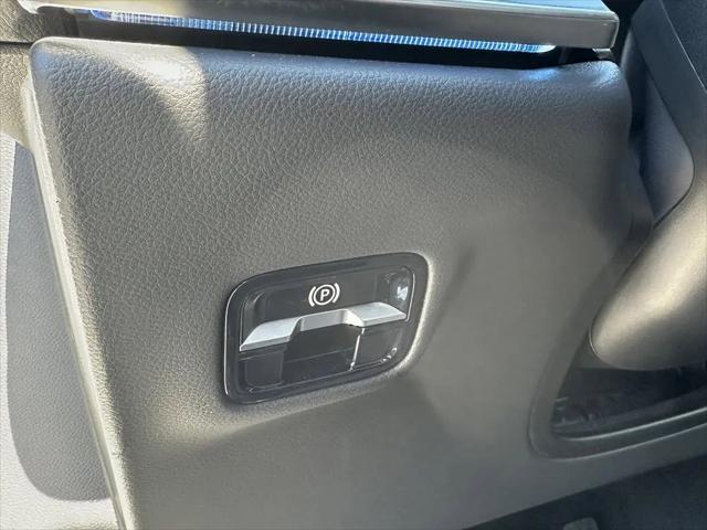 2025 Mercedes-Benz E 350 E 350