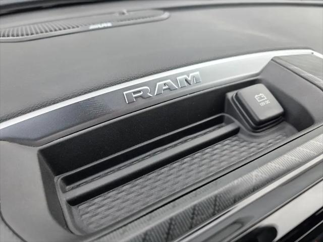 2026 Ram 3500 Big Horn Crew Cab 4x4 8' Box