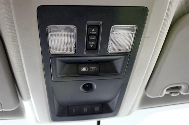 2010 Dodge Ram 1500 SLT/Sport/TRX