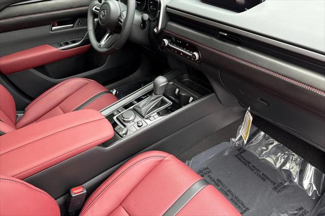 2026 Mazda CX-50 Hybrid Premium Plus