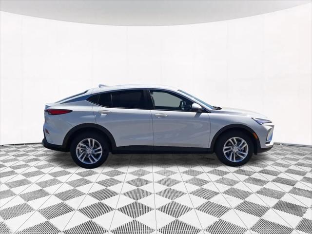 2026 Buick NV Preferred FWD