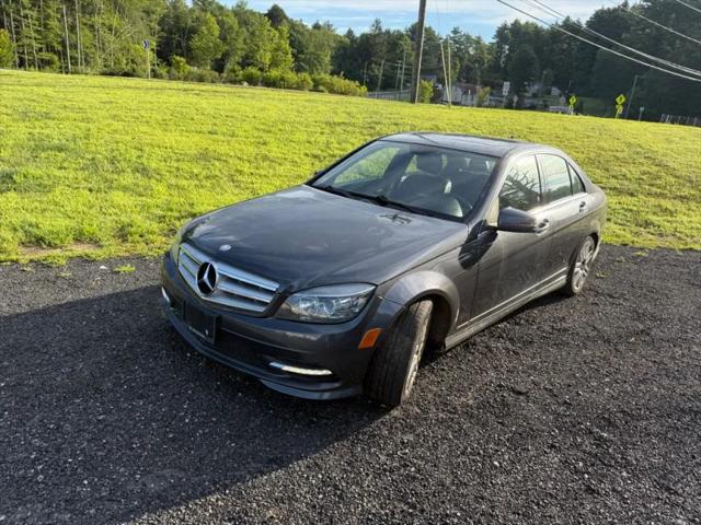 2011 Mercedes-Benz C-CLASS C 300 Luxury 4MATIC