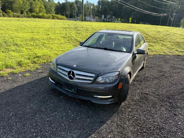 2011 Mercedes-Benz C-CLASS C 300 Luxury 4MATIC