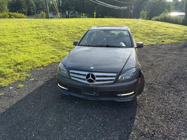 2011 Mercedes-Benz C-CLASS C 300 Luxury 4MATIC