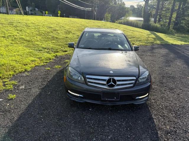 2011 Mercedes-Benz C-CLASS C 300 Luxury 4MATIC