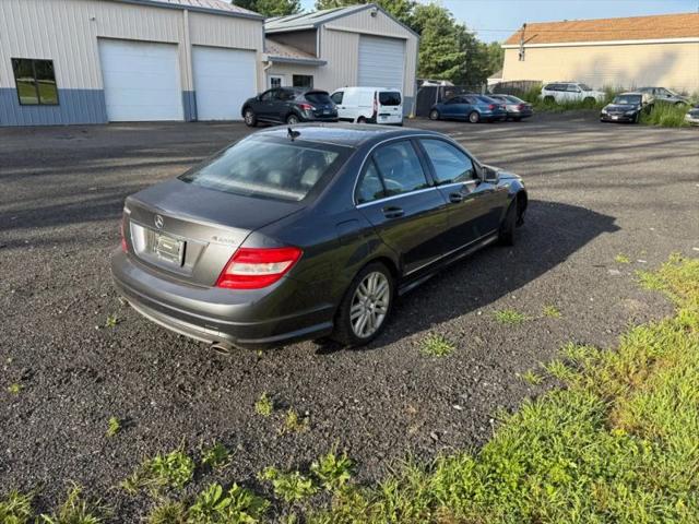 2011 Mercedes-Benz C-CLASS C 300 Luxury 4MATIC