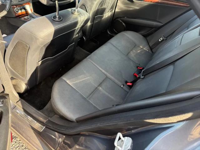 2011 Mercedes-Benz C-CLASS C 300 Luxury 4MATIC